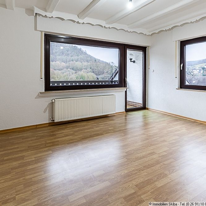 Großzügige 4-Zimmer-Wohnung auf zwei Etagen in Schuld/Ahr - Foto 1