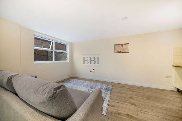 Broughton Street, Battersea, SW8 3QX - Photo 1