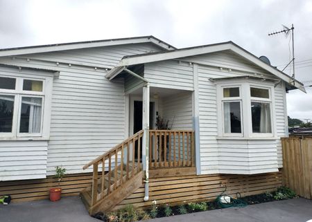 Central Living - Waihi - Photo 4