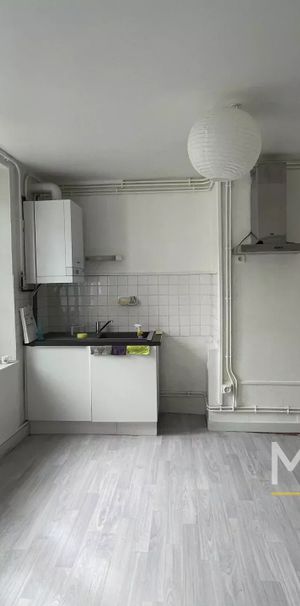 Location Appartement 2 pièces 48m² LA SOUTERRAINE 23300 - Photo 1