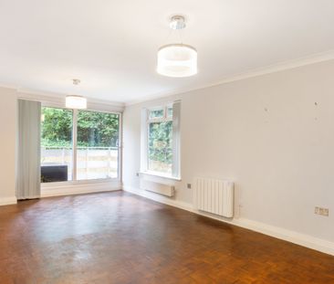 Mountcombe Close, Surbiton, Surrey, KT6 ground floor flat to rent - Photo 1