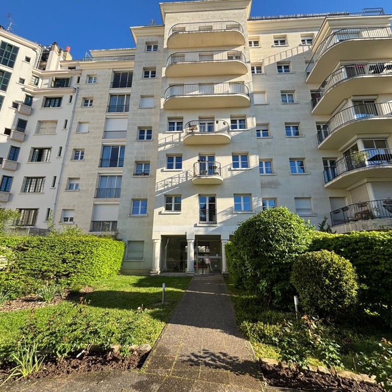 Location Appartement 1 pièce 31m² BOURG LA REINE 92340 - Photo 1