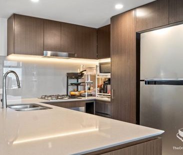 Spacious 1 Bedroom Apartment â Luxury Living in the Heart of Indo... - Photo 5