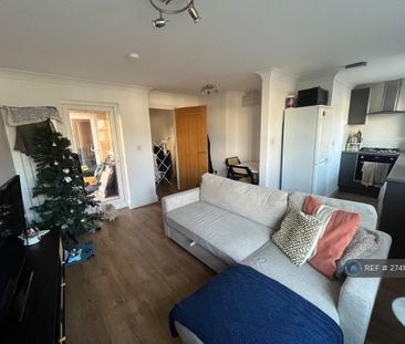 2 bedroom flat to rent - Photo 2