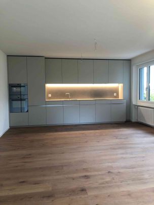 4.5 Zimmer, 105 m², 2. Stock - Foto 1