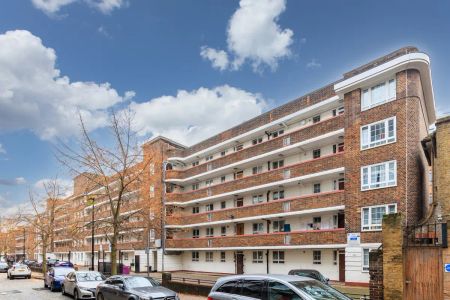 4 bedroom flat in Boyd Street - Photo 3