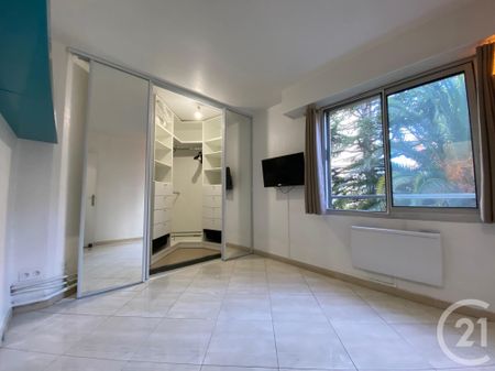 Location Appartement 2 pièces 52m² NICE 06300 - Photo 5