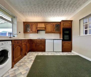 Garden Crescent, Grange Estate, Rotherham - Photo 6