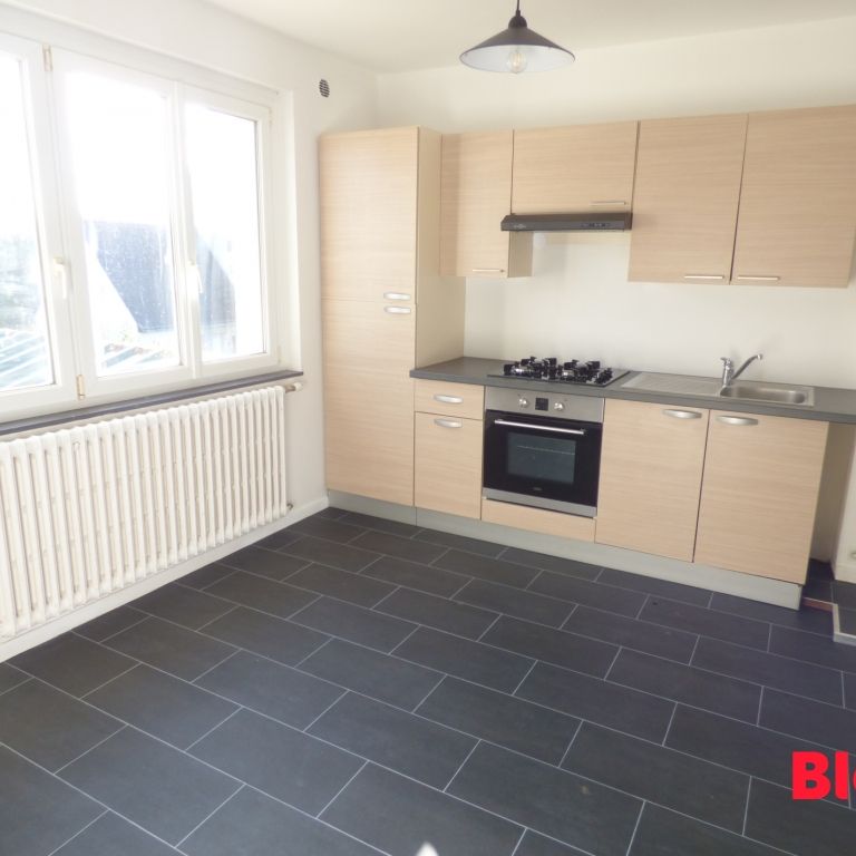 Location Maison 4 pièces 89m² ST AVE 56890 - Photo 1