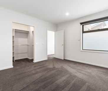 2/1-3 Colthur Street, Reservoir VIC 3073 - Townhouse For Rent | Domain - Photo 1