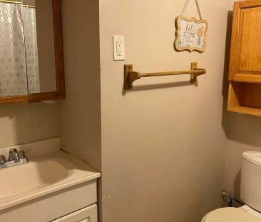 836 Sammon Avenue #BSMT - Photo 5