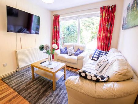 5 bedroom house to rent - Photo 2