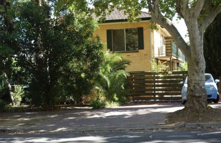 “Leafy “Avenues” Living – Modern Comfort Near the City” - Photo 3