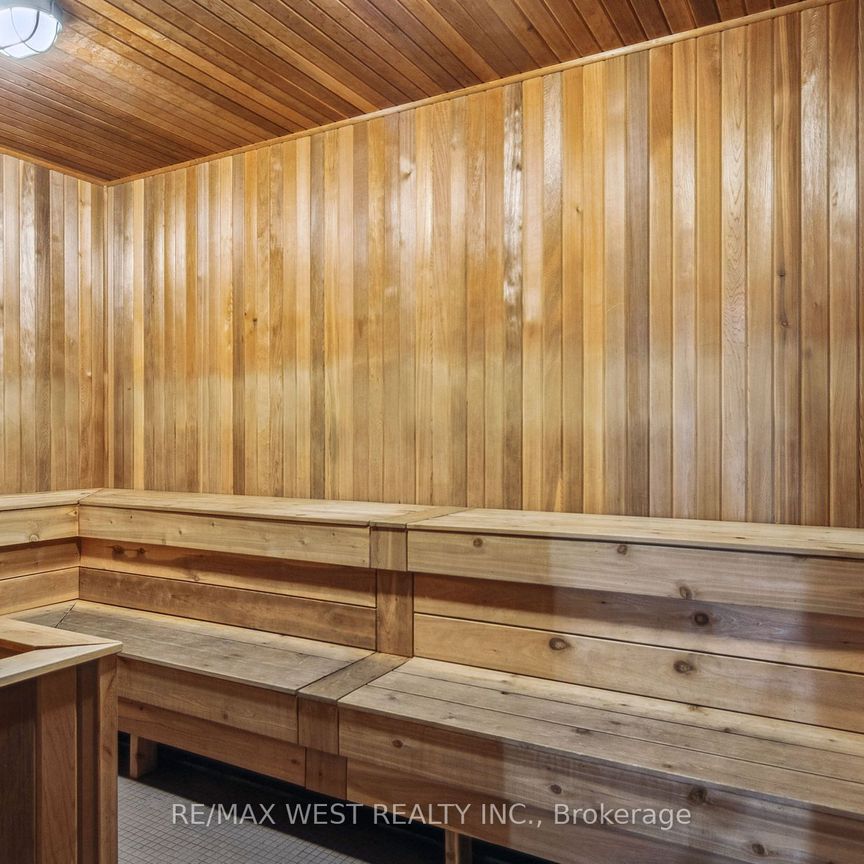 For Lease - 30 Nelson Street Unit# 1802, Toronto, Ontario - Photo 1