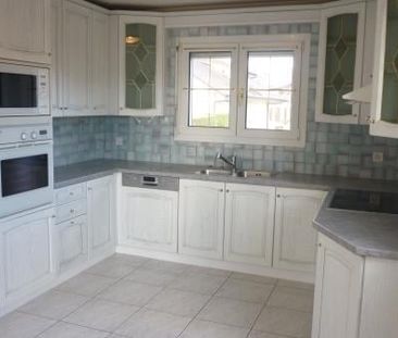 Spacieux appartement en attique/duplex de 6.5 pièces à Le Mont-sur-... - Photo 6