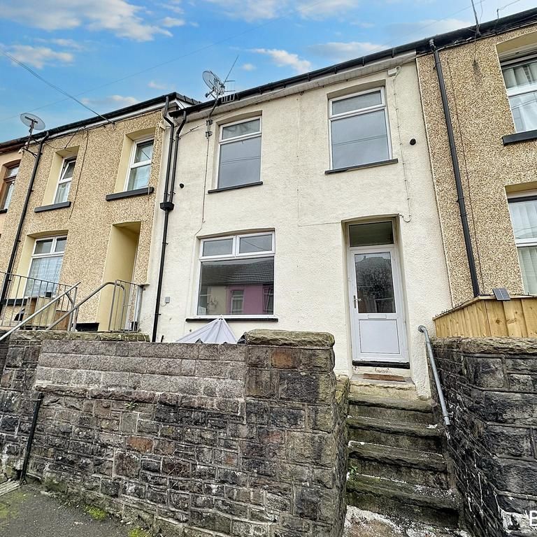 3 bedroom terraced house to rent - Photo 1