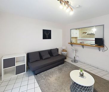 Appartement à louer - REIMS - Photo 1
