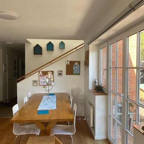 Huge family home, European design, very warm! - Photo 1