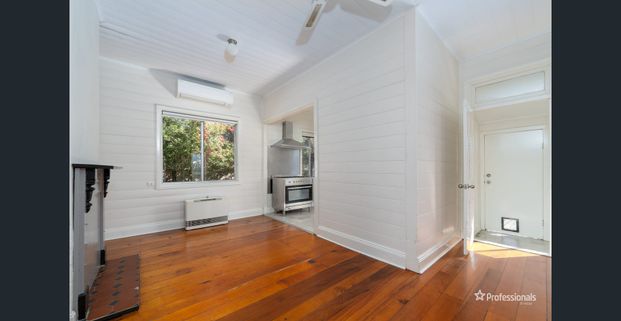 CHARMING 2-BEDROOM HOME WITH STUDY, SPACIOUS YARD & GREAT FEATURES - Photo 1