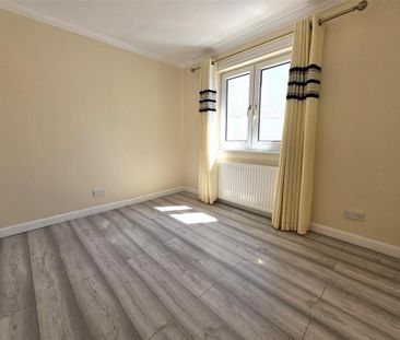 3 bedroom bungalow to rent - Photo 4