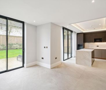 Situated in an enviable position overlooking the Common, this house... - Photo 5