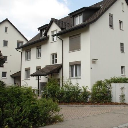 Au cœur de Regensdorf - Foto 1