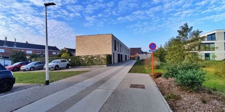 Woning te huur in Wevelgem voor € 945 met 4 slaapkamers - Foto 5
