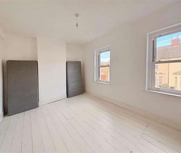 Pembroke Road, Cardiff, CF5 - Photo 4