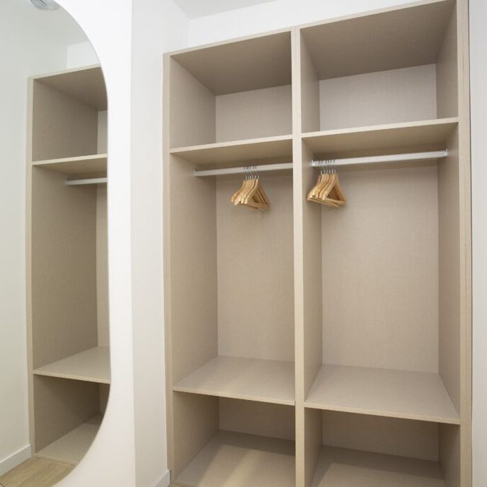 Moderno ático con terraza cerca de los Jardines de Turia - Photo 1