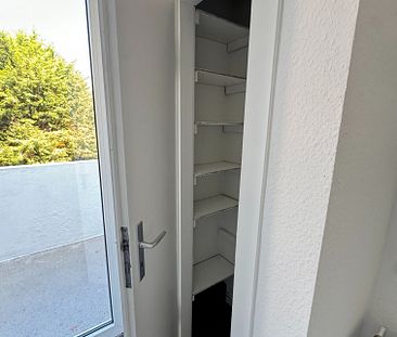 „RaumTraum„ Renovierte 4 Raum Wohnung mit Balkon - Photo 2