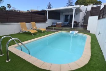 Fantastic Private Bungalow at the Seafront