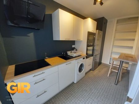 Location Maison 1 pièce 70m² RENNES 35000 - Photo 3