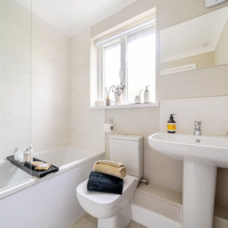 White Rose Close - Photo 1