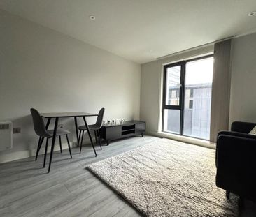 1 bedroom flat to rent - Photo 2