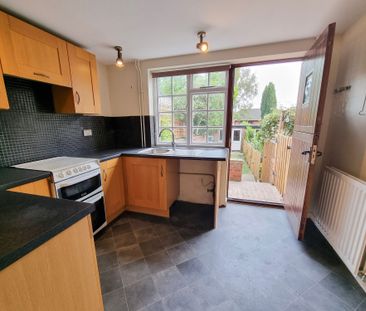 2 bed terraced house to rent in New Street, Kenilworth, CV8 - Photo 4