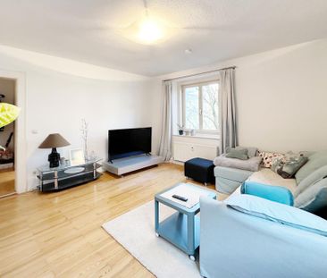 Großzügige 2-Zimmer-Wohnung mit Wohnküche am Nymphenburger Schlossk... - Photo 5