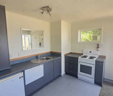 Stunning Two Bedroom Home with Spectacular City Views - Photo 5