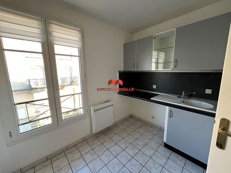 Location Appartement 3 pièces 62m² - Photo 3