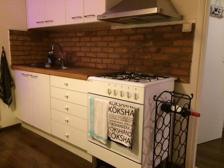 Charmig möblerad 2:a med balkong - Foto 5