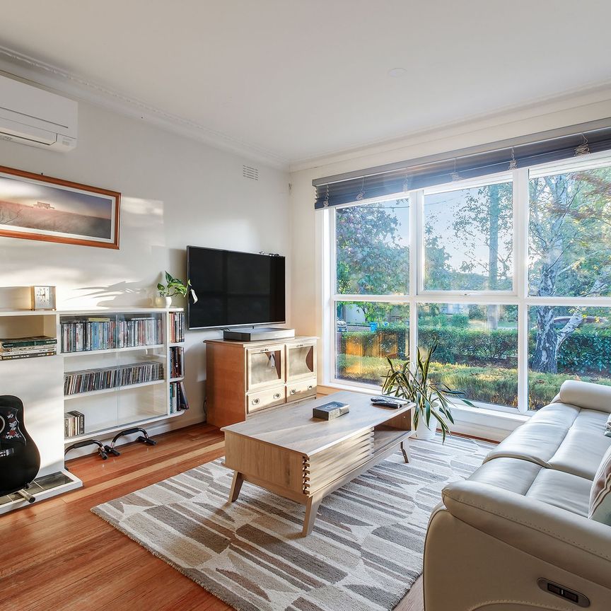 Perfectly Positioned, Light-Filled Home in the Heart of Canterbury - Photo 1