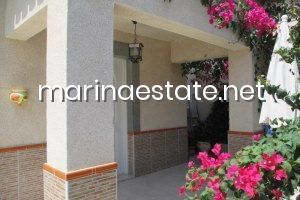 Bungalow in San Fulgencio, Oasis, for rent - Photo 5