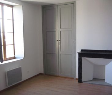 Location Appartement 1 pièce 46m² NARBONNE 11100 - Photo 2