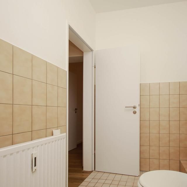 Modernisierte 2-Zimmer Wohnung mit Einbauküche - Photo 1