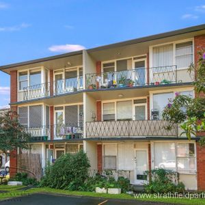 Top floor apartment - Photo 2