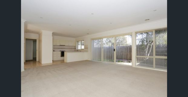 The Location! - Photo 1