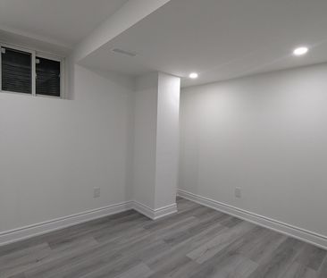 For Lease - 9 Sugar Pearl Road Unit# Bsmt, Brampton, Ontario - Photo 2