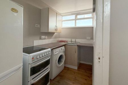 1 bedroom flat to rent - Photo 5