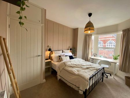 Maxse Road, Knowle - Photo 2