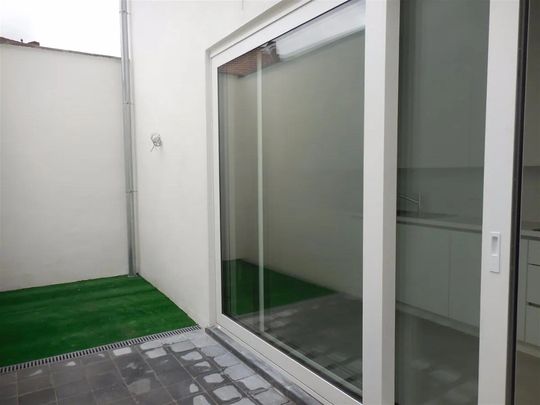 Knusse gerenoveerde rijwoning met 3 slaapkamers. - Foto 1