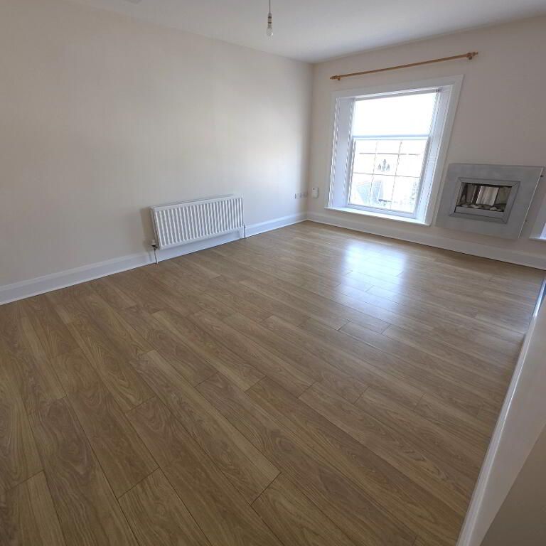(3 Bed) 39 Bowling Green, Strabane, BT82 8BW - Photo 1